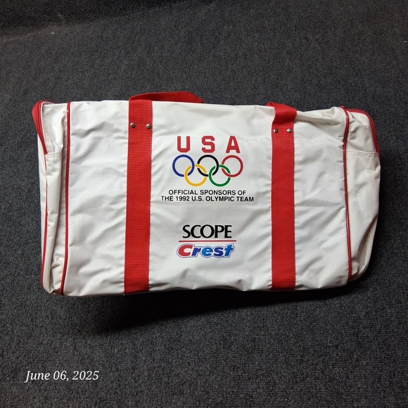 Vintage 1992 USA Olympic White Duffle Bag SCOPE Crest - Picture 1 of 10